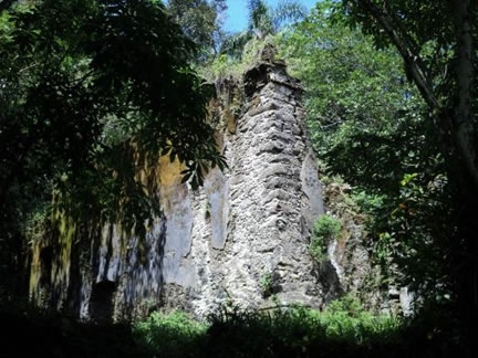  Figura 71. Ruínas da Ermida de Santo Antônio do Guaibê.