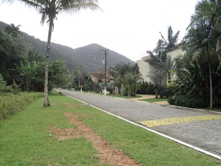  Figura 42. Via interna com acesso a residências no Loteamento Taguaíba.