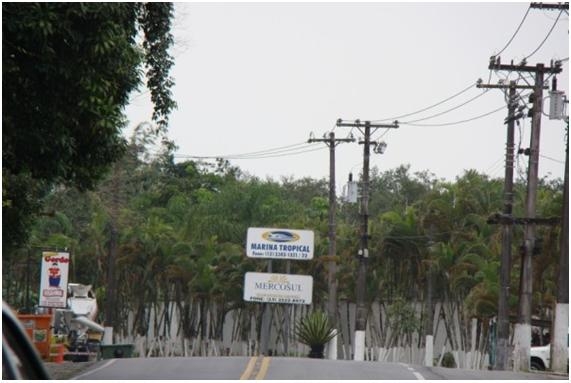 Fotografia 75: Aspectos da Estrada-Parque, tendo à direita a Marina Tropical e à esquerda o Restaurante Gordo.